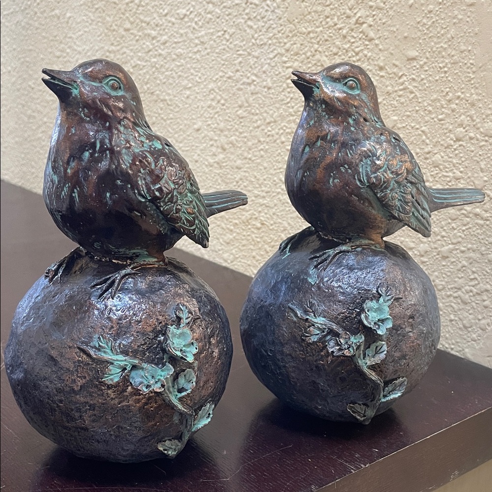Patina Bronze Bird Figurine Set - Decorative Home Accents